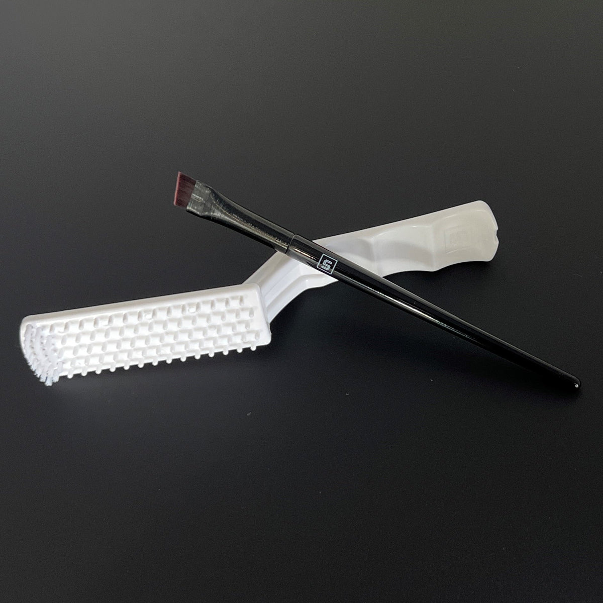Men's Full Coverage - Color Box + Brush Kit